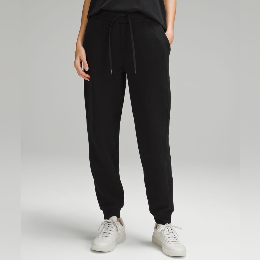 Lululemon scuba high rise jogger
